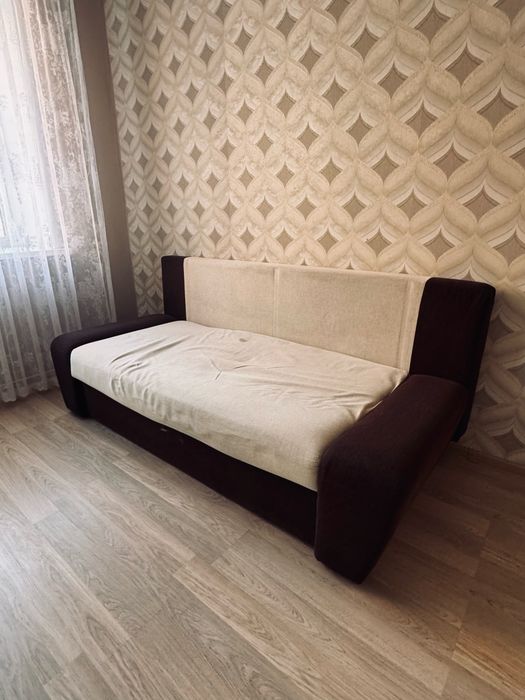 Отдам бесплатно диван