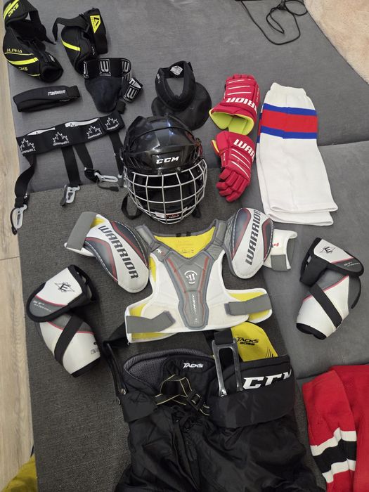 Цялостна хокейна екипировка за дете между 8 и 10г.