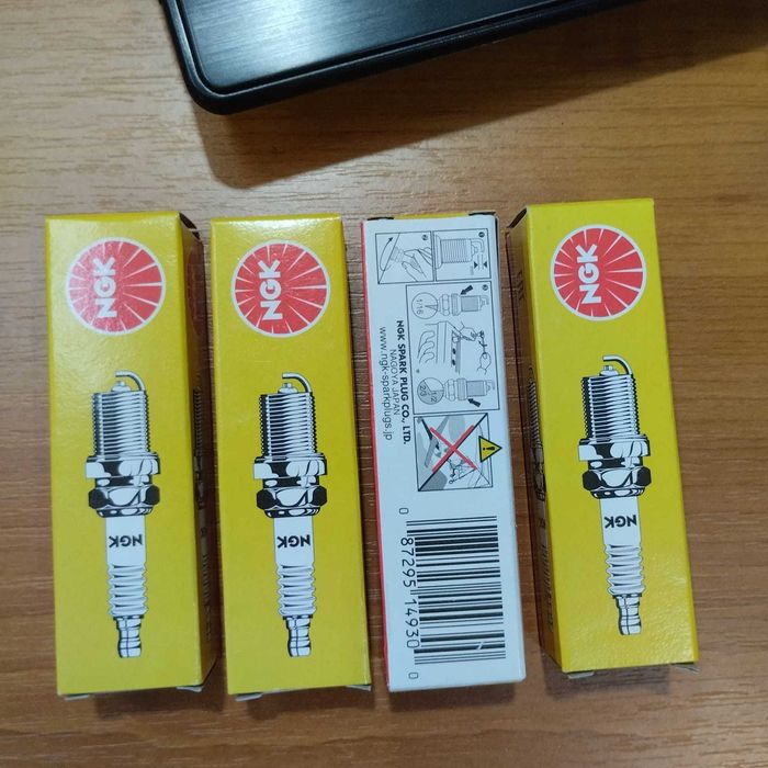 Свеча зажигания 4930 BCP6ES