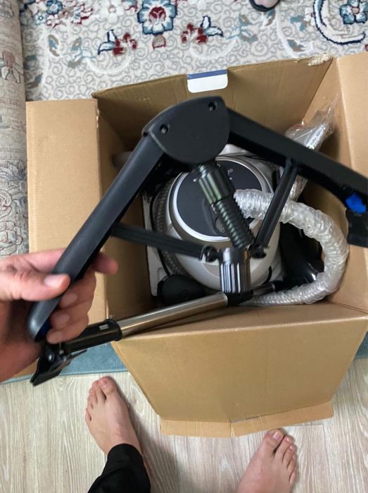 Паровой утюг Новый