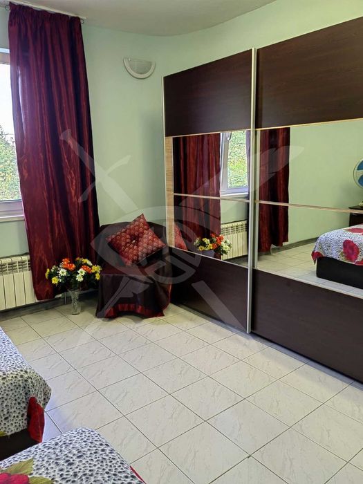 Продава се Къща в Варна, м-т Св. Никола - 640 кв.м за 1063 €/кв.м - Снимка #8
