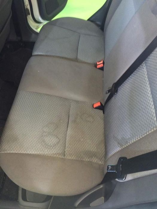 Curatare canapele, saltele, sacune , tapiterie auto la domiciliu!