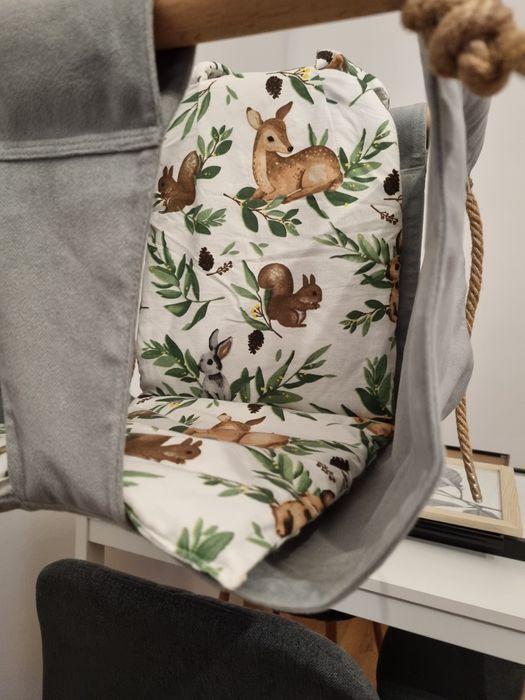 Leagan suspendat pentru bebeluși - bumbac, lemn, sfoara