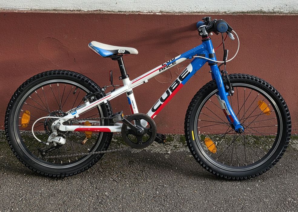Bicicleta copii Cube Race 200
