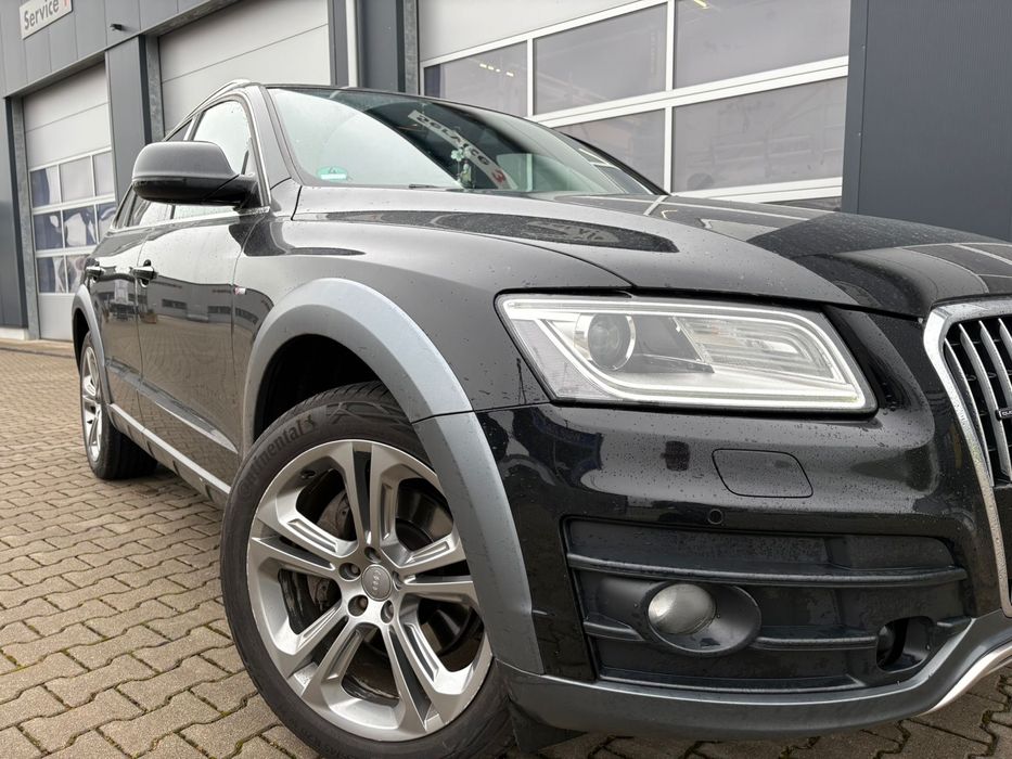 Vand  audi Q5 motor 3000 ! S laine ! Km 160000   Reali masina se afla in germania ! !
