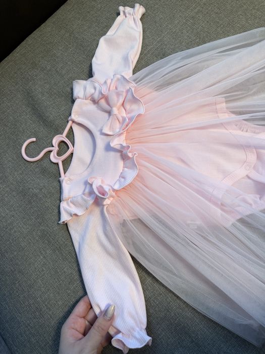 Продам платье на девочку