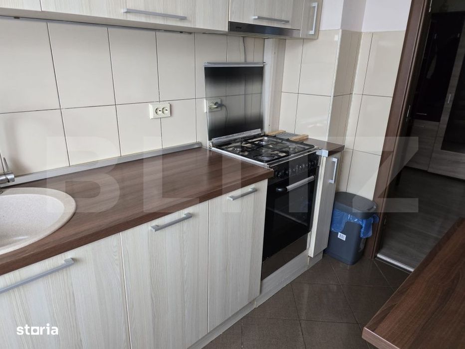 Apartament 4 camere, 77 mp, zona Manastur