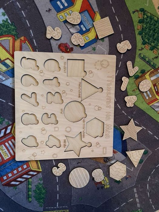 Детска играчка - персонализиран дървен пъзел