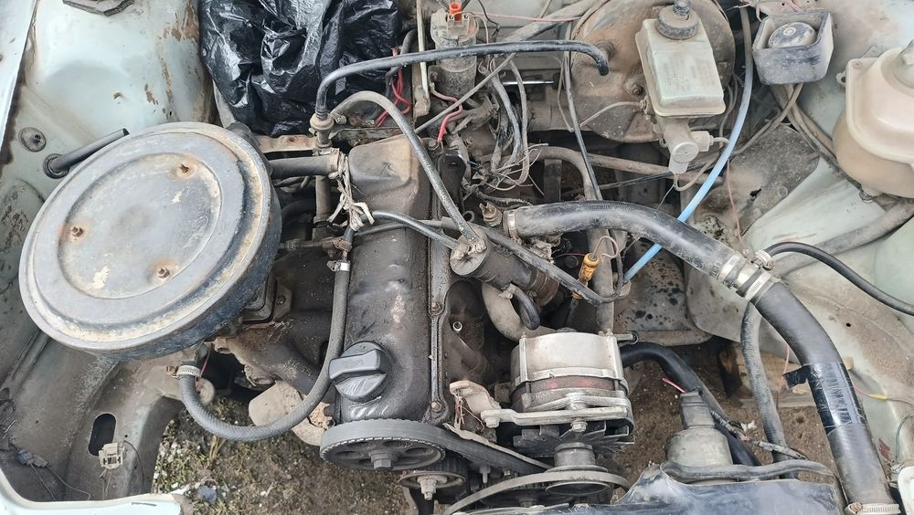 Продам Ауди 100 в разбор