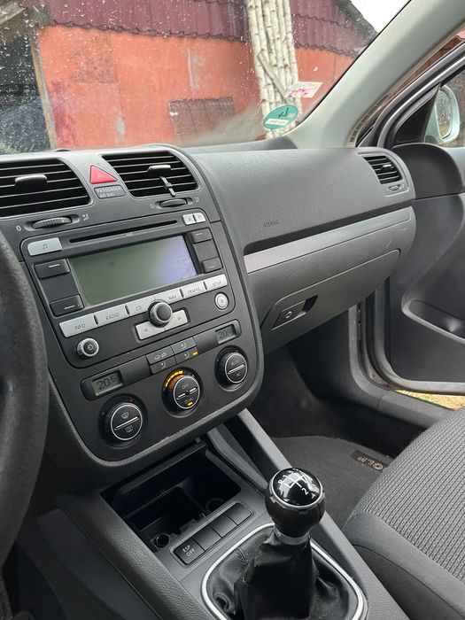 De vânzare Golf 5