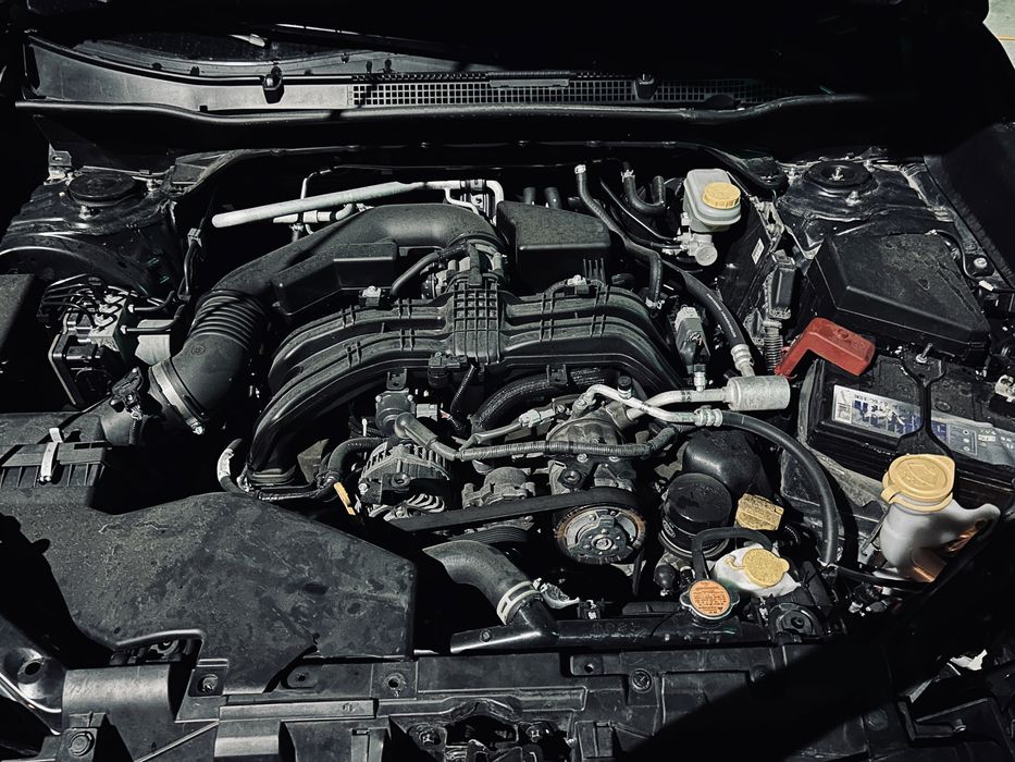 Срочно продам машину Subaru Forester 2019