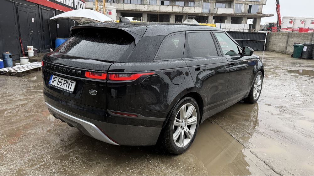 Range rover velar