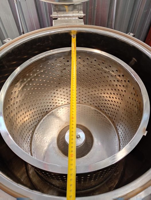 Vând centrifuga inox alimentar