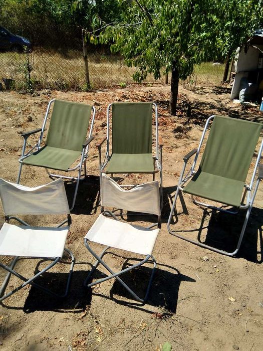 Пет броя столове за пикник