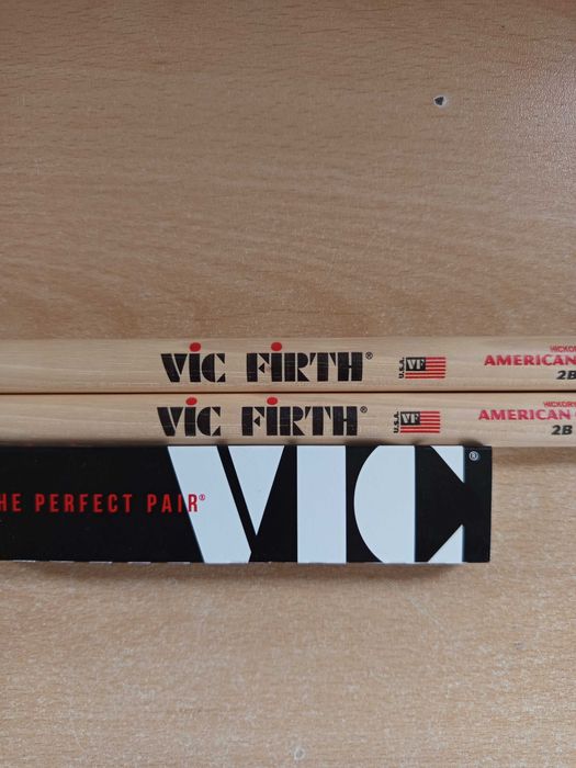 Палки за барабани Vic Firth 2B