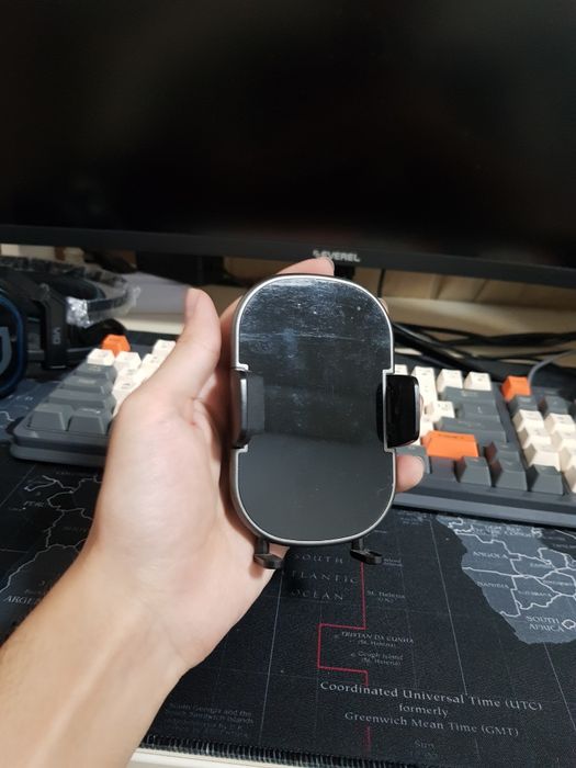 Автомобильная беспроводная зарядка+держатель для телефона