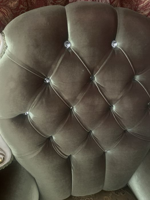 Диван и кресло гостиное