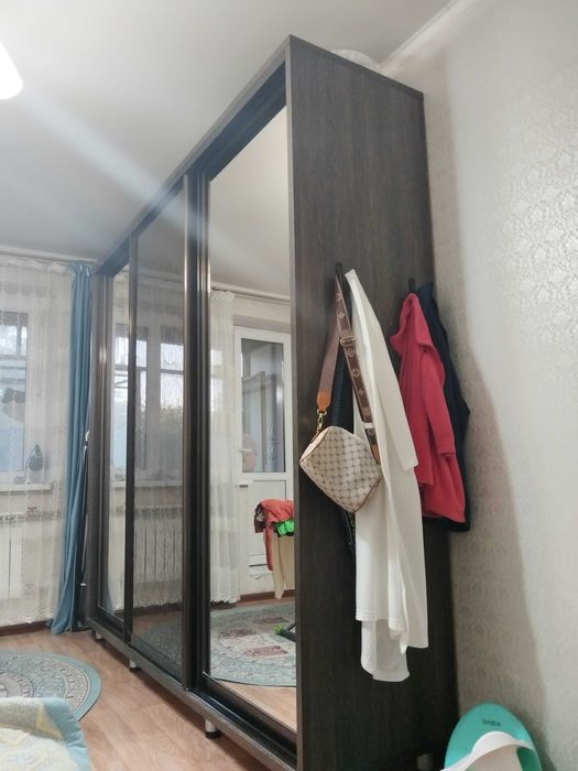 Продам Шкаф-купе