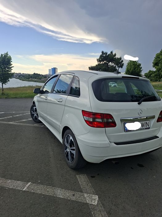 Vand mercedes b 180 cdi