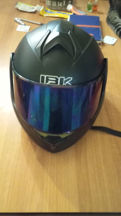 Прадам мото шлем