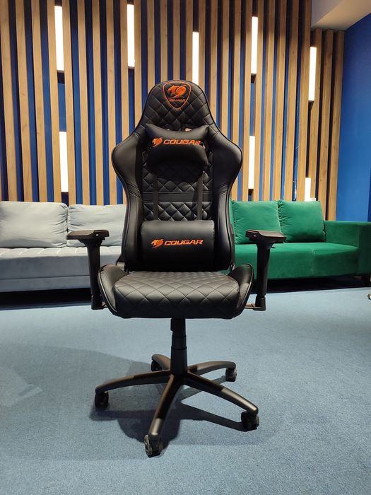Компьютерное игровое геймерское кресло модель Cougar, Razer, Redline