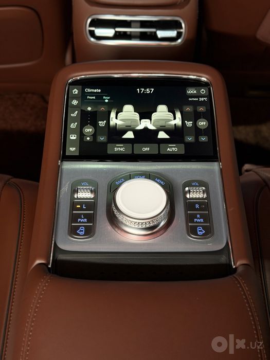 Genesis G90 год 2023