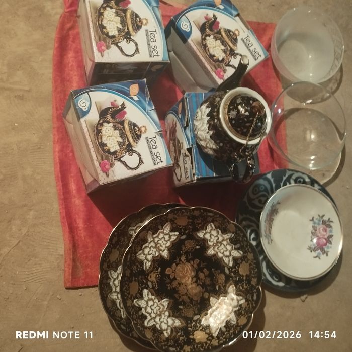 Chinni Serviz idishlar