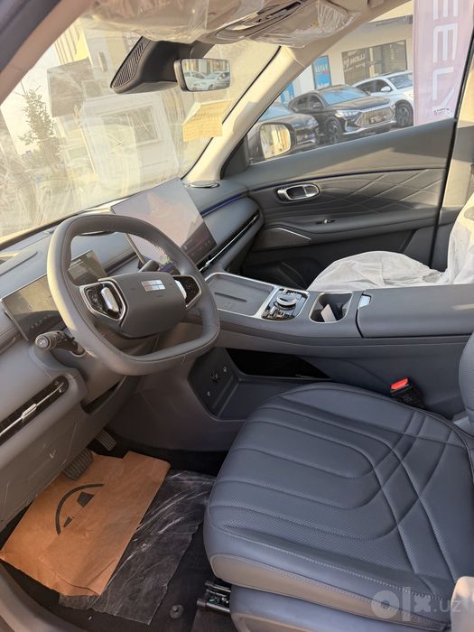 Geely ex5 emi gibrit
