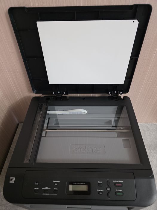 Продам МФУ в идеальном состоянии