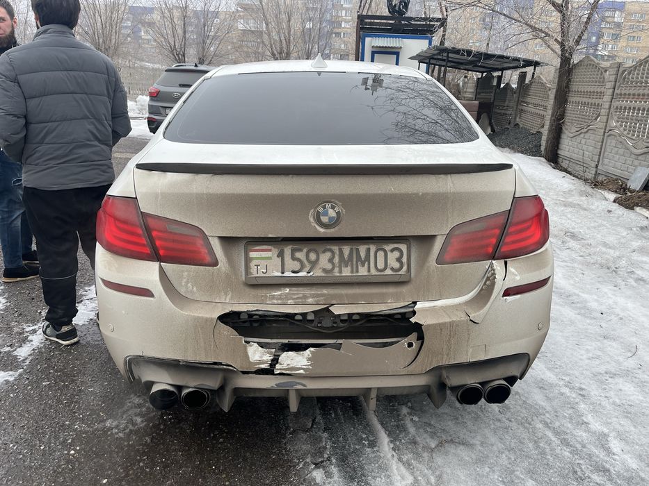 Продам Бампер БмВ