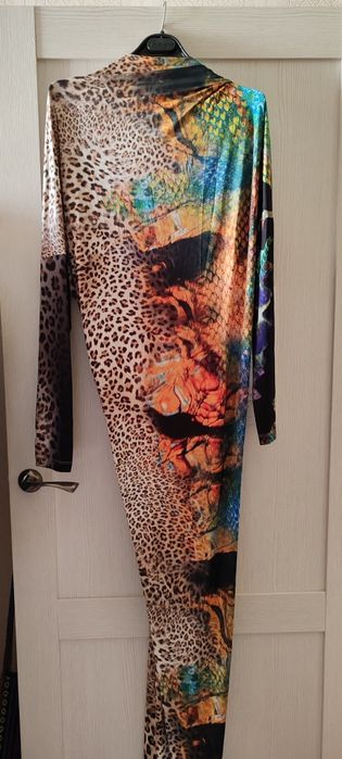 Вечернее платье с принтом