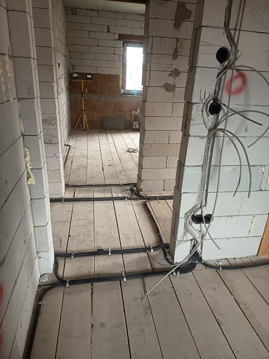 Electrician autorizat