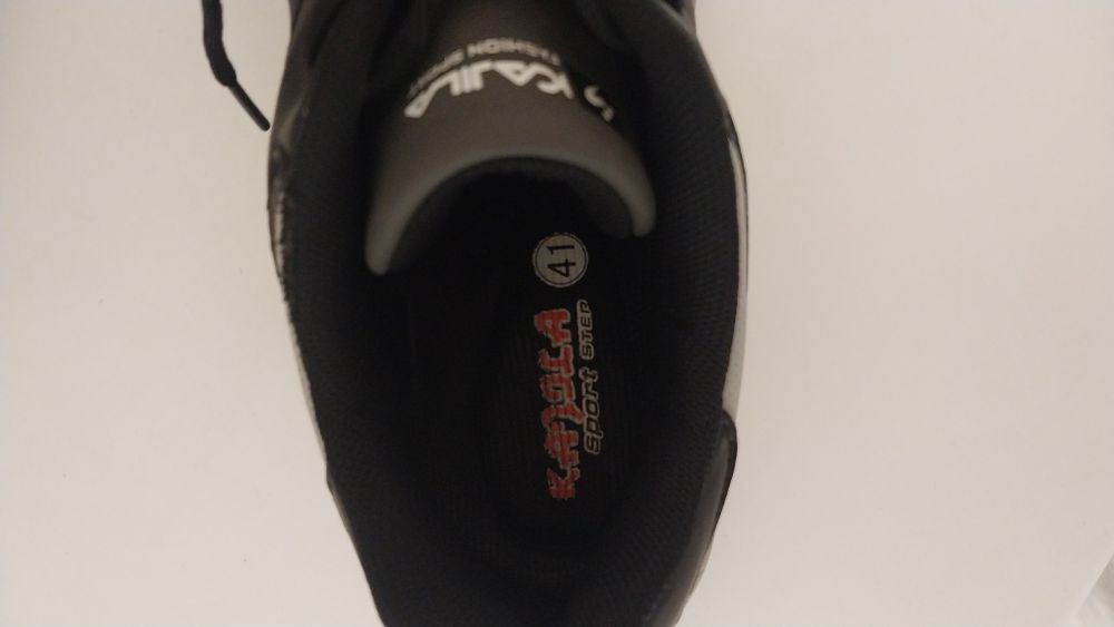 Продаю Осенюю обувь (41 размер)