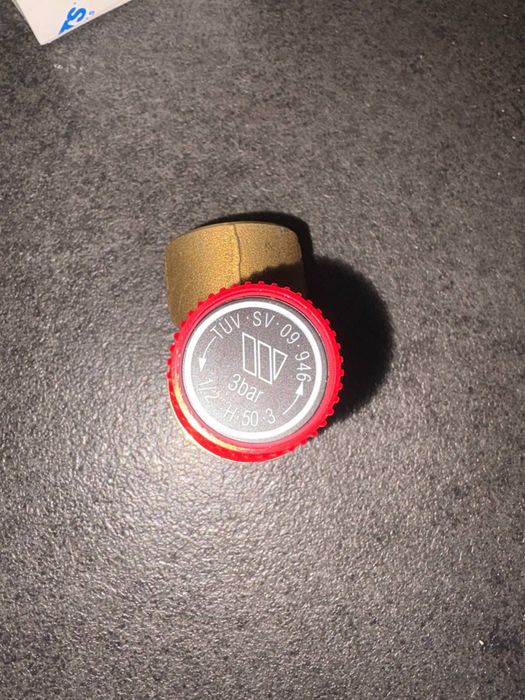 Клапан предохранительный WATTS 1/2” 3 bar (SVH/E)