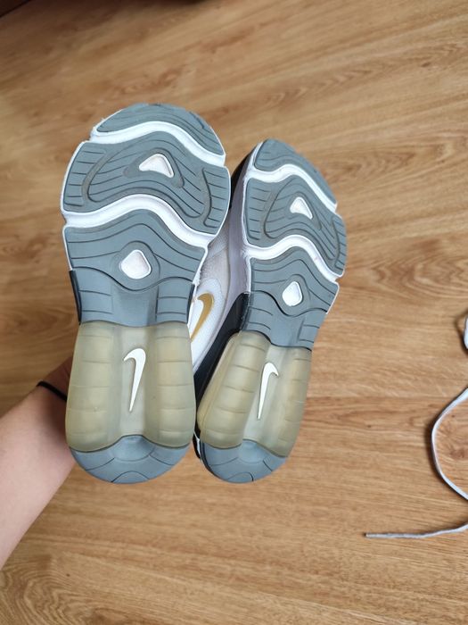 Nike fata măsură 35,5