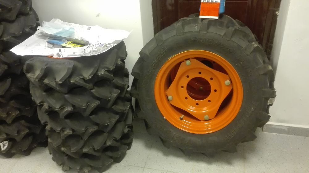 Roti tractorase japoneze - pentru Kubota/ Yanmar/ Iseki/ Mitsubishi/ Shibaura/ Hinomoto/ Kioti/ Solis/ Branson   stoc 33 buc (roti noi/ neutilizate)