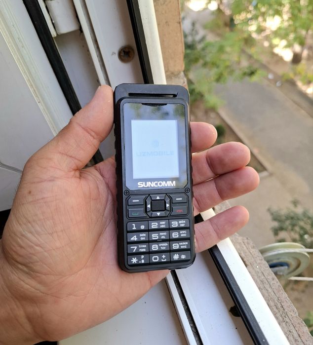 Uzmobile CDMA телефон в идеальном рабочем состоянии