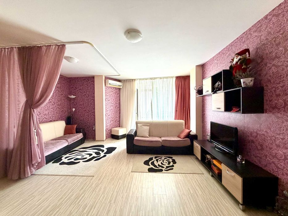 Продава се Двустаен апартамент в Свети Влас - 95 кв.м за 1222 €/кв.м - Снимка #3