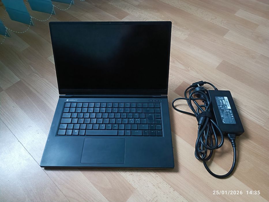 Laptop gaming 15,6"IPS 144Hz i7-9750H 16Gb 1Tb GTX 1660Ti 6Gb DDR6