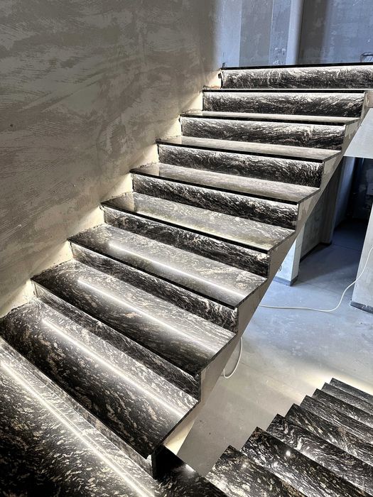 Marmura si Granit pentru scari interioare