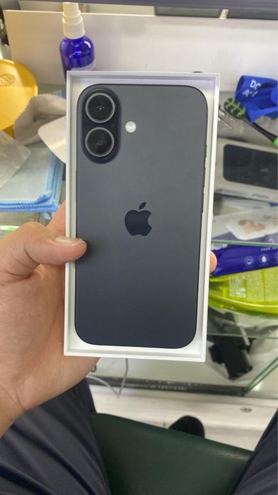 IPhone 16 256GB Не Серый телефон