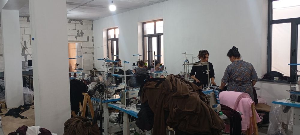 Eshonguzar bek baraka bozor orqasida ozimniki