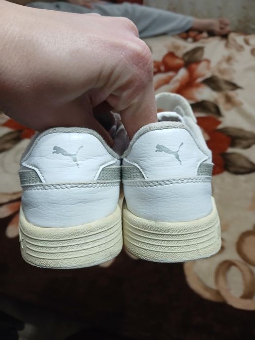 Adidasi nr 34 de joaca