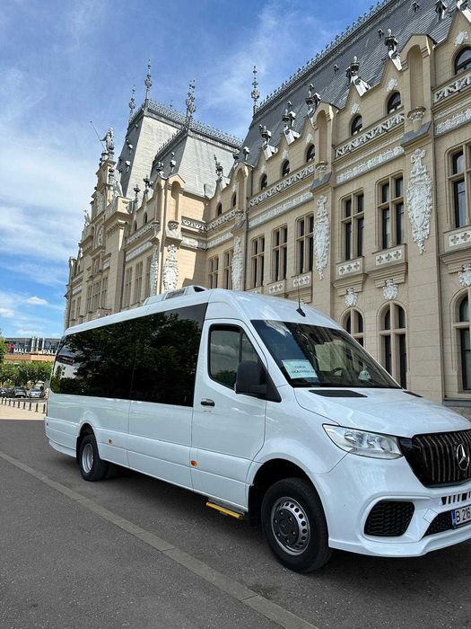 Transport persoane, inchirieri microbuze si autocare (7 loc-55 loc)