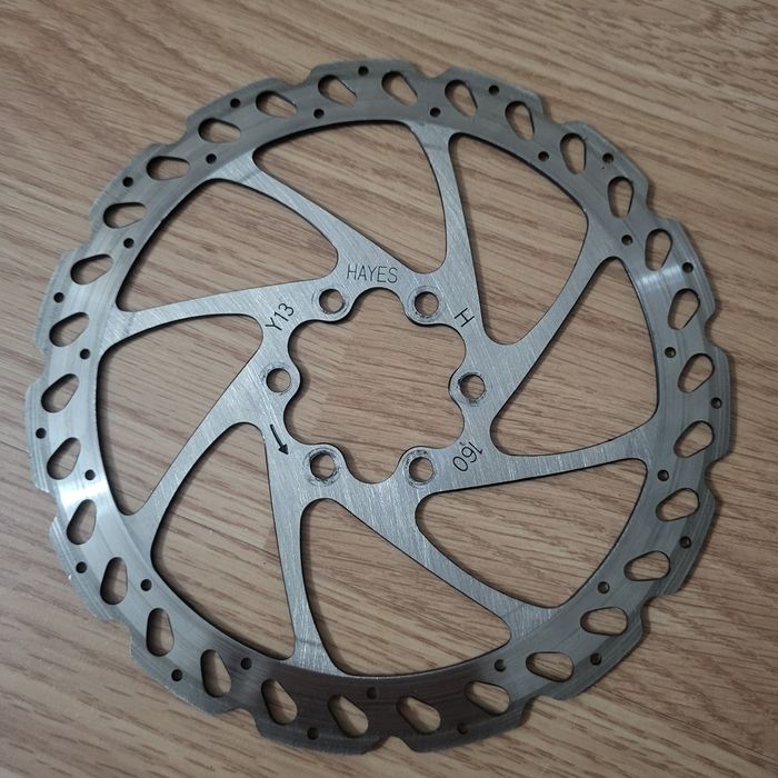 Продам велозапчасти