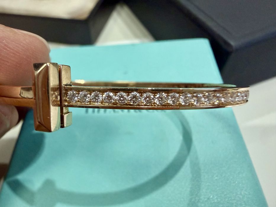 Tiffany & Co  гривна 18 карата