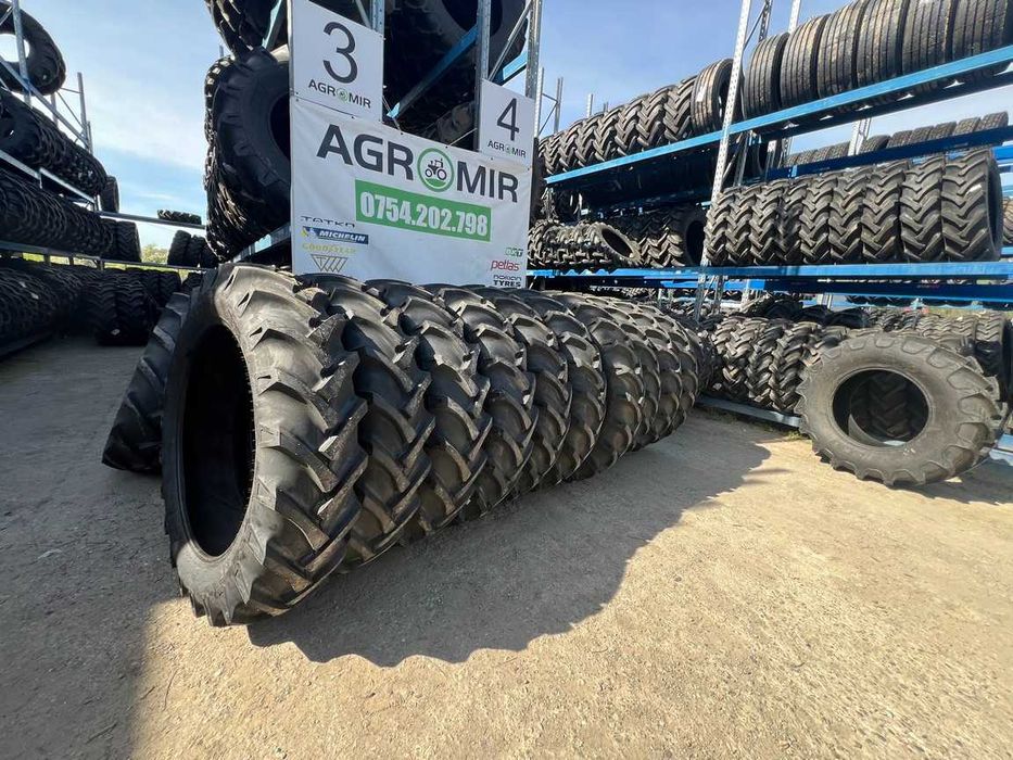 Cauciucuri noi marca BKT 14.00-38 cu 8 pliuri pentru tractor U650