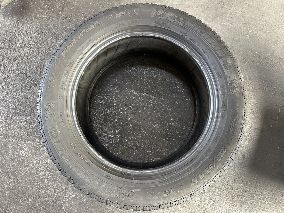 235 55 R17 Michelin