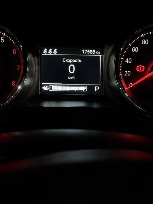 Chevrolet onix premier 2+