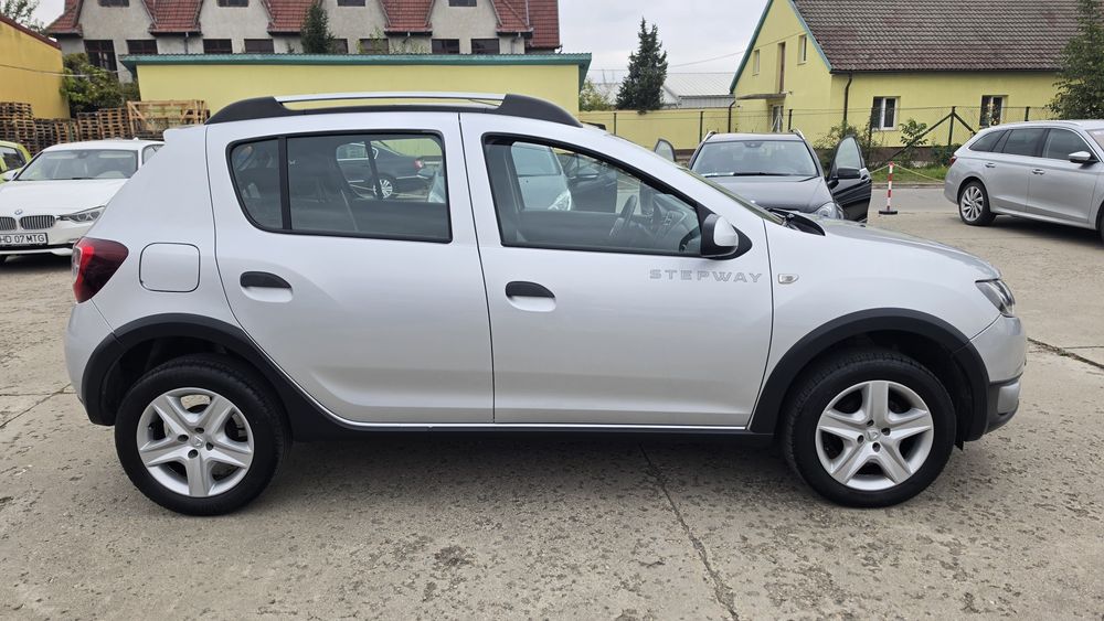 DACIA Sandero Stepway 2016 — imagine 3